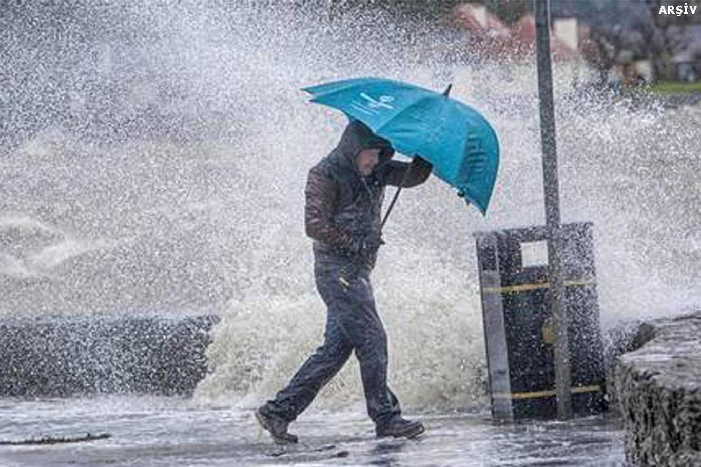 Meteorolojiden kuvvetli yağış ve rüzgâr uyarısı Meteorolojiden kuvvetli yağış ve rüzgâr uyarısı
